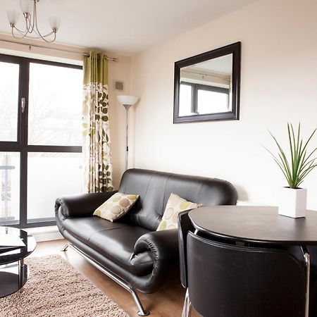 Millennium Plaza By Swa Apartment Cheltenham Luaran gambar