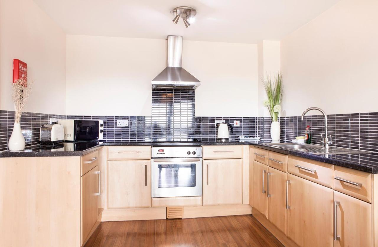 Millennium Plaza By Swa Apartment Cheltenham Luaran gambar