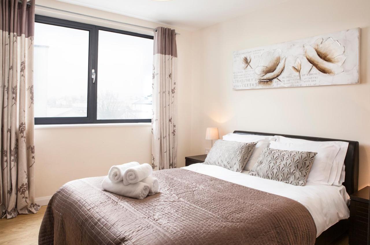 Millennium Plaza By Swa Apartment Cheltenham Luaran gambar