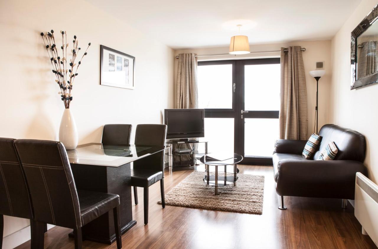 Millennium Plaza By Swa Apartment Cheltenham Luaran gambar