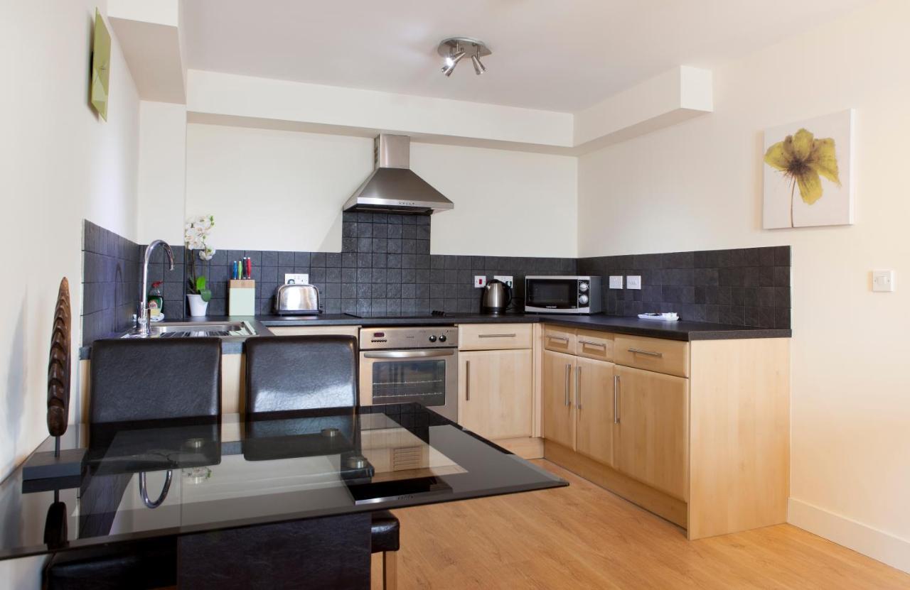 Millennium Plaza By Swa Apartment Cheltenham Luaran gambar