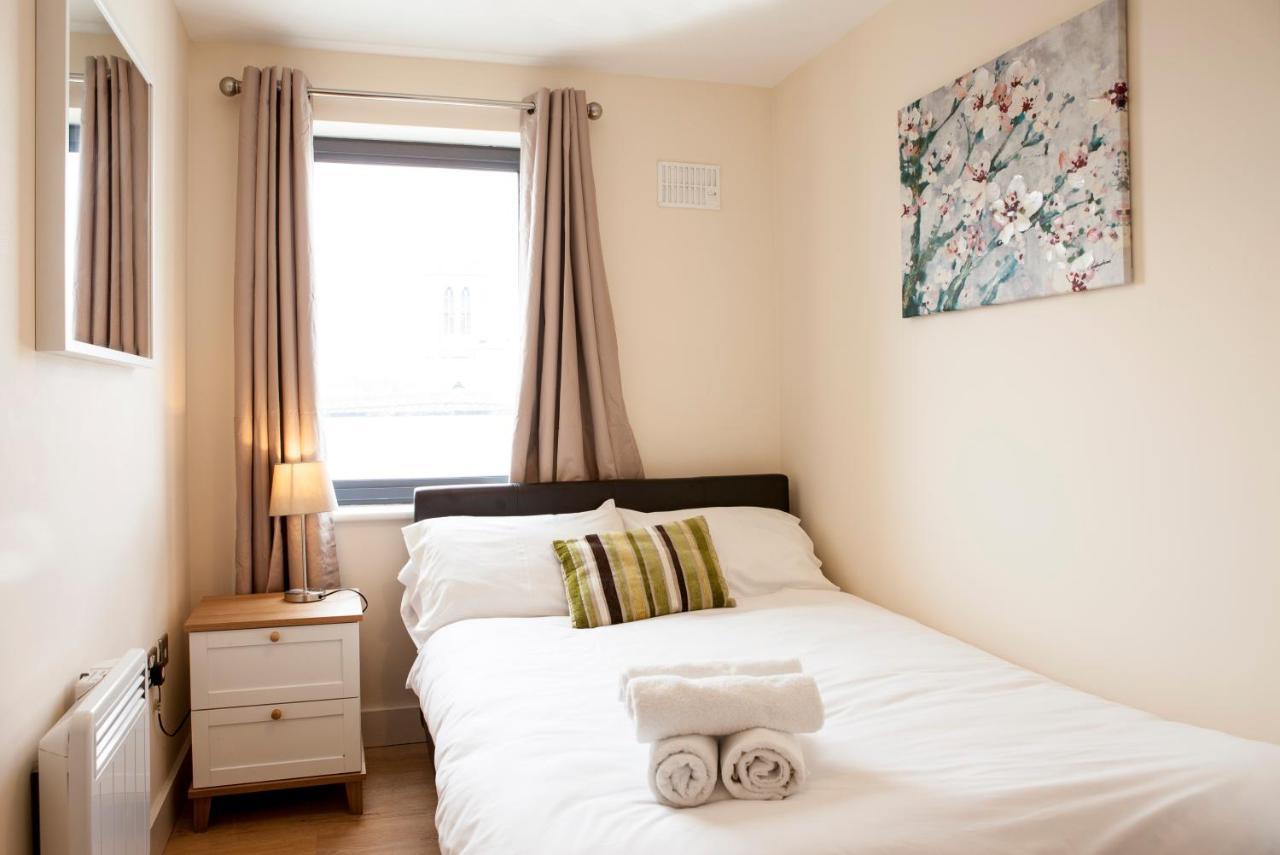 Millennium Plaza By Swa Apartment Cheltenham Luaran gambar